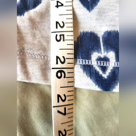 4 for $30 🌈 Helly Hansen keyhole back tank top size LG - Picture 10 of 10